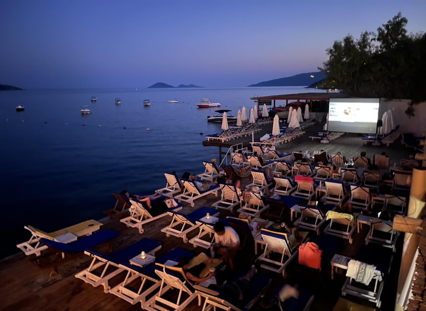 Things To Do In Kalkan With Kids: Indigo Movie Night